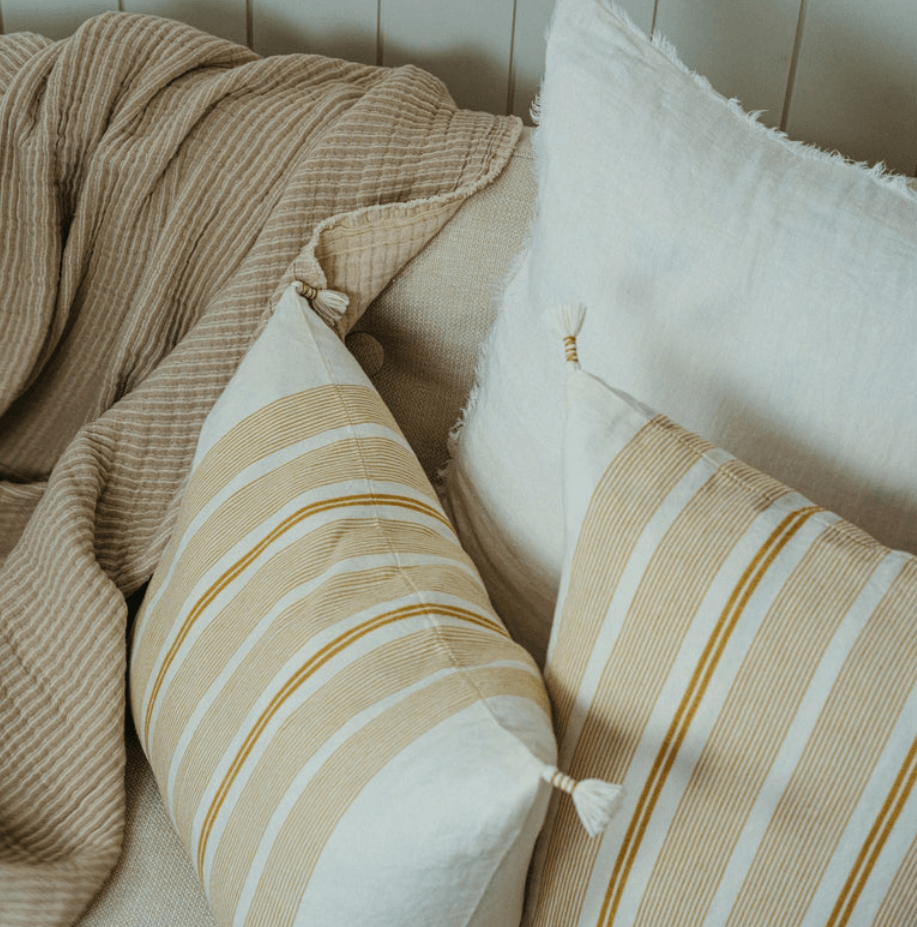 Paralinear Golden Stripes Cotton & Linen Decor Pillow (Rectangle)2 - stoss settlement